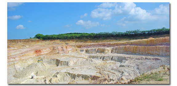 廣西合浦縣-高嶺土探明儲量達1.8億噸，