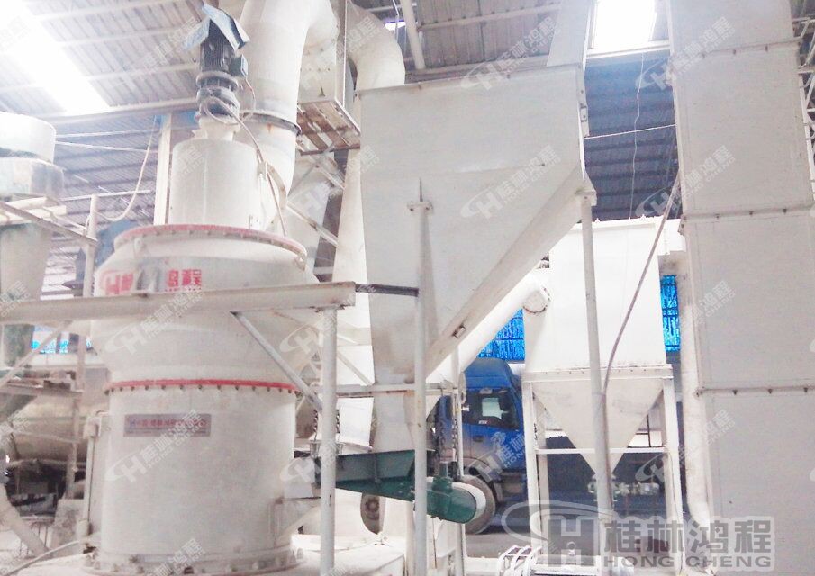 80-800目貝殼磨粉機，貝殼雷蒙磨粉機，經(jīng)濟型貝殼磨粉機-桂林鴻程HC系列縱擺式磨粉機