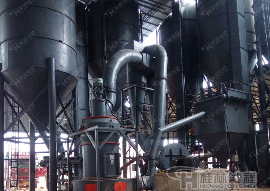 桂林鴻程新型磨粉設(shè)備，螢石雷蒙機(jī),螢石雷蒙磨,80-800目螢石雷蒙磨粉機(jī)：HCQ系列改進(jìn)型磨粉機(jī)HCQ1500