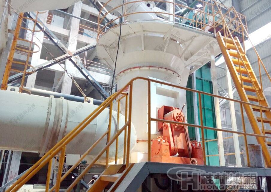 HLM1300立磨，碳酸鈣磨粉機(jī)，高嶺土立磨，立磨機(jī)，立式磨粉機(jī)