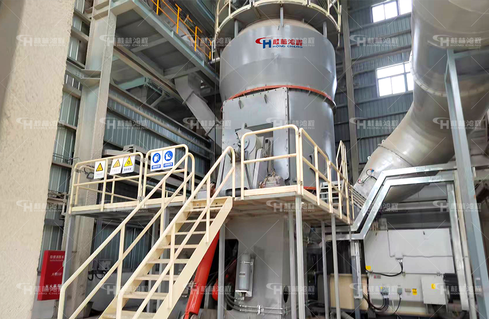 鋰輝石大型粉磨設備 鋰輝石大型粉磨設備